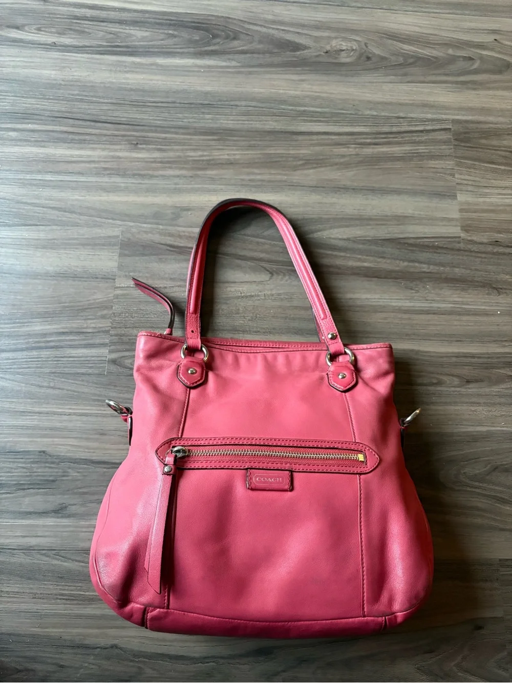 Coach Coral-Pink Leather Shoulder Tote Fair Condition